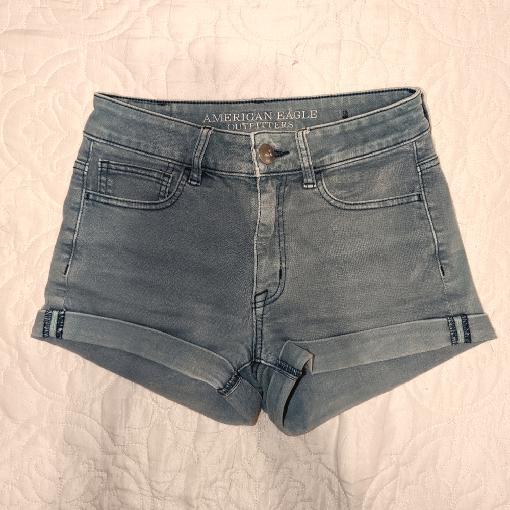 American Eagle Women's Hi Rise Shortie Shorts, Super Stretch, size 2